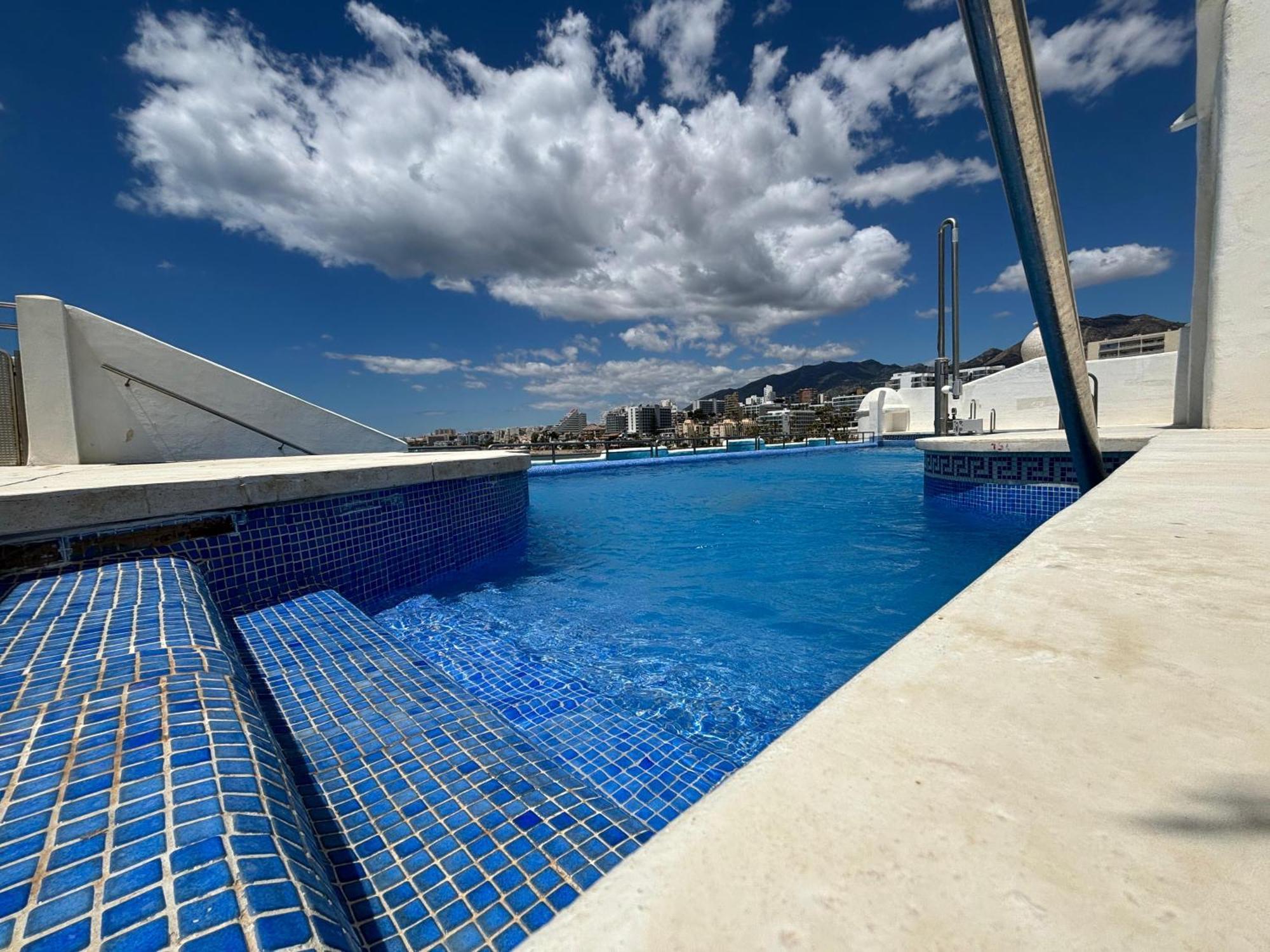 Puerto Marina De Ensueno - 2 Hab - Reformado - Piscina Y Vistas Al Mar